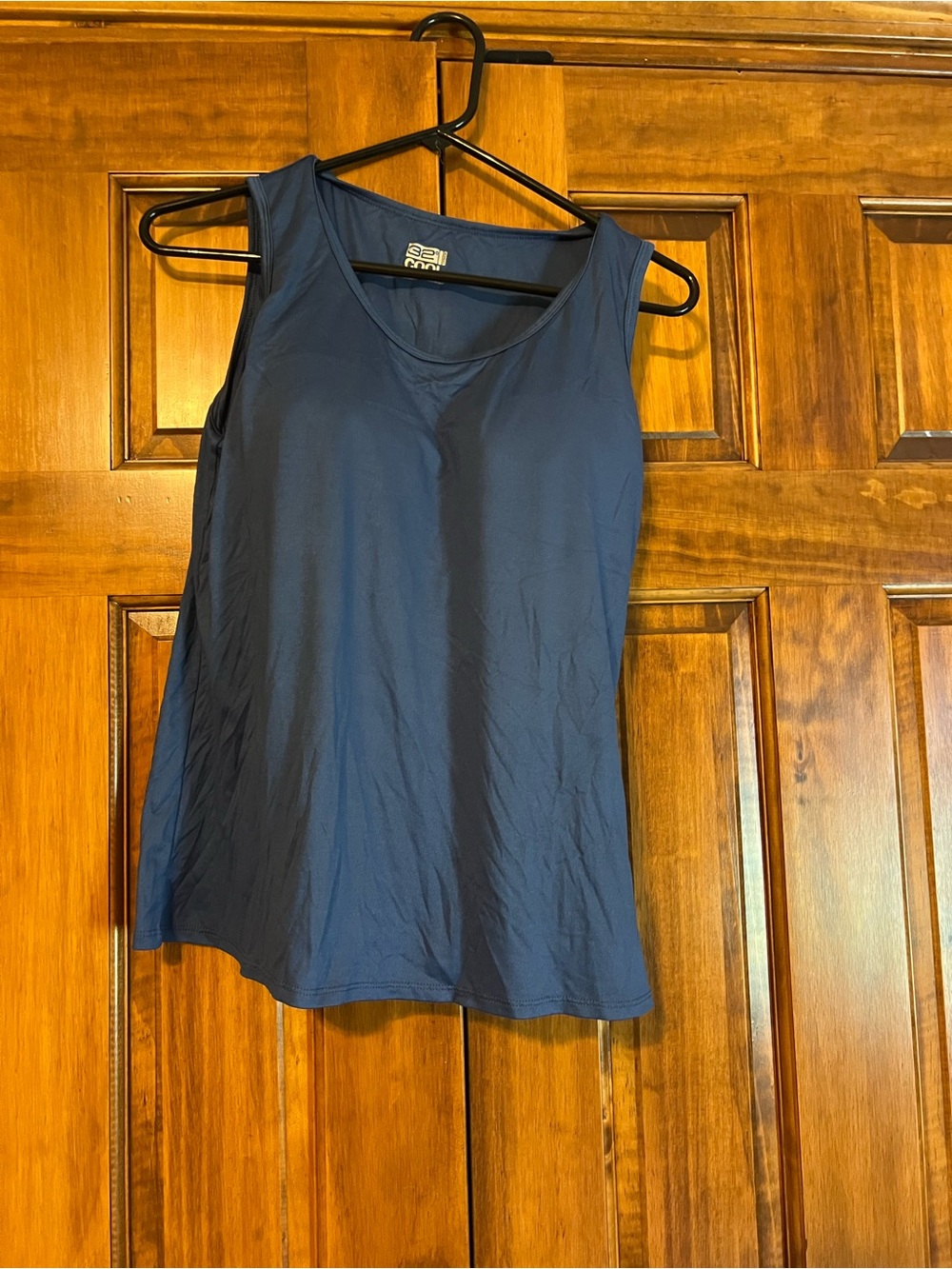 32 Degrees Cool Navy Sleeveless Tank Activewear Top ❤️
